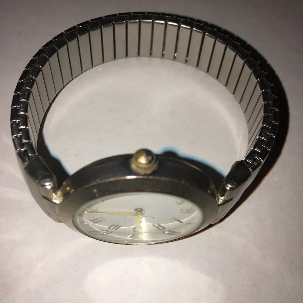Wristwatch men Y121F Japan movt 78/1034TT Base metal Bezel Stainless Steel Back - Picture 4 of 7
